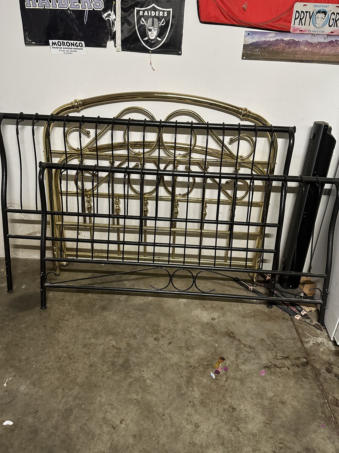 King And Queen Frame