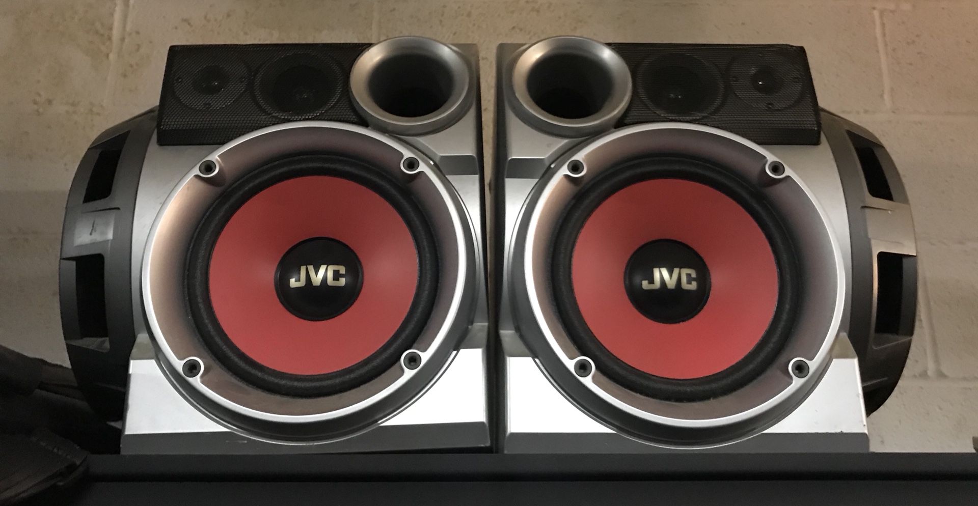 JVC Twin Hyper Power Drive Speaker W/Subwoofers