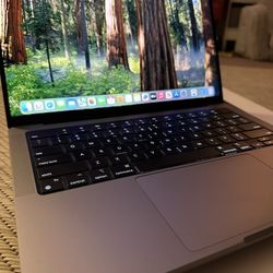 MacBook Pro M1 32GB RAM 512SSD SPACE GRAY