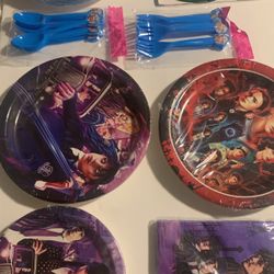 100 Or More Party Supplies