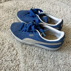 Puma Suede Classic - Blue/White - Women’s 6.5 / Men’s 5