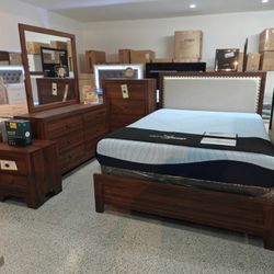 Bedroom Set 