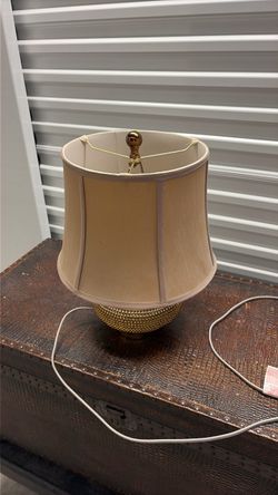 Table lamp