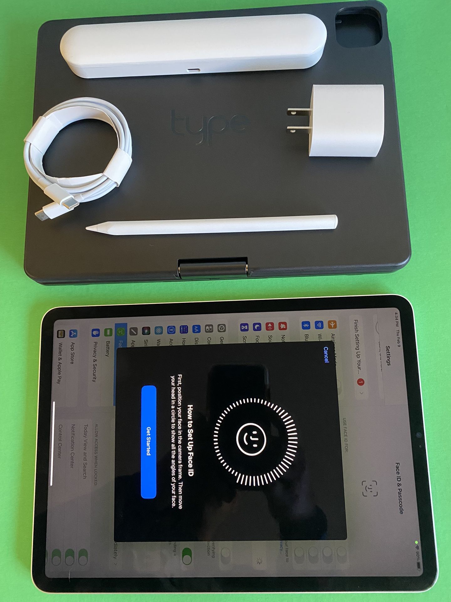 256GB Apple IPad Pro 11” 3rd Generation (2021 model / M1 chip 