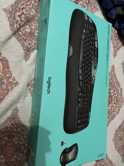 3 Keyboards 2 Are Used 1 Brand New