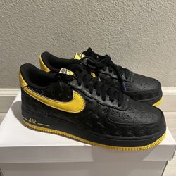 Nike Kobe Air Force 1 Size 9.5 Numbered 
