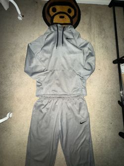 Grey Nike Hoodie & Sweats 