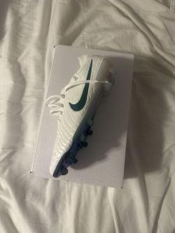Nike Tiempo Pearl