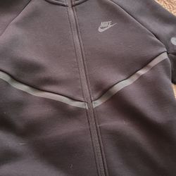 Nike Tech 