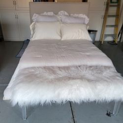 Full Size Bed And Dresser With Bench