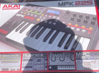 Akai MPK225 25-Key MIDI Keyboard Controller w/ Original Box – Excellent Condition”