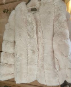 PrettyLittleThing Cream Premium Faux Fur Bubble Vertical Coat