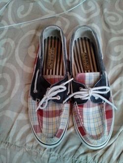 Sperry boat shoes