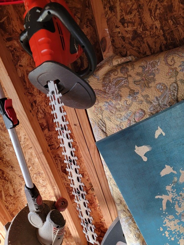 Craftsman Hedge Trimmer