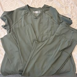 Wonder Wink Yoga Scrubs 