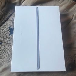 iPad (8th Gen) WiFi 32GB [New/Unopened]