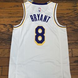 2025 New white Los Angeles Lakers Kobe Bryant Basketball Jersey
