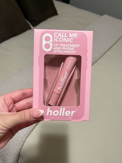 Lip gloss with phone attachment