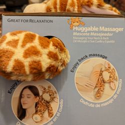 HUGGABLE MASSAGER