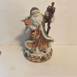 Christmas Santa Claus 11 inches tall