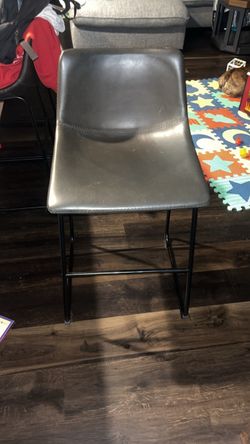 Island/Bar Chairs