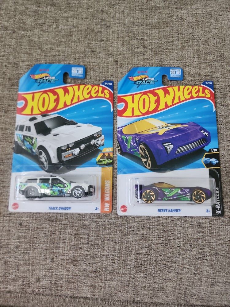 Hot Wheels Track Dwagon And Nerve Hammer