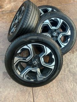 Honda CRV wheels and tires