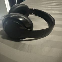 Beats Studio 3