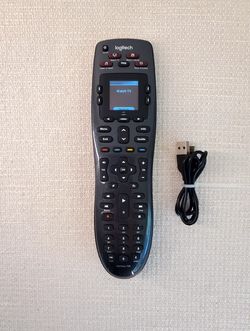Logitech Harmony 700 Universal Remote