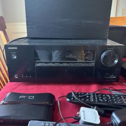 Onkyo TX-SR353 Surround Sound System and Reciever