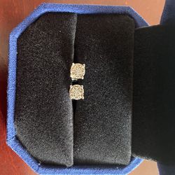 .925 Diamond Cluster Earrings 