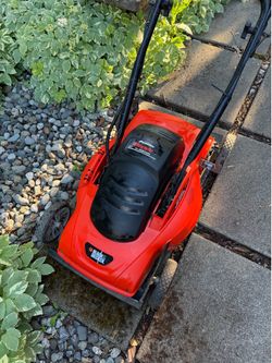 Black + Decker Electric Lawn Mower – For Parts or Repair