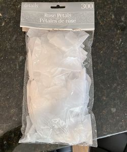 Rose Petals 300 Fabric 2” White Petals 