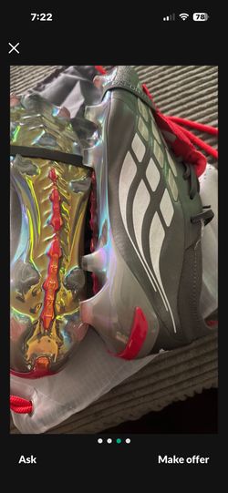 Predators Soccer Size 8.5