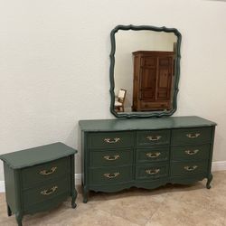 Vintage Wood Dresser, Mirror And Nightstand 
