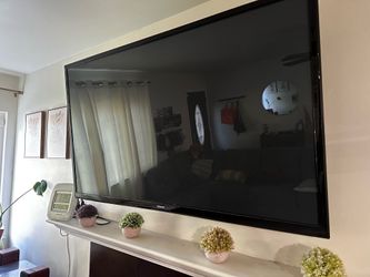 Used Samsung 60” plasma tv