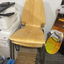 Set Of 4 IKEA Chairs In Excellent Condition 