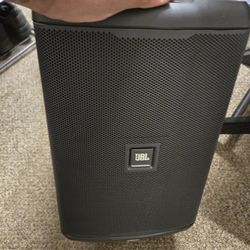 JBL Eon One 