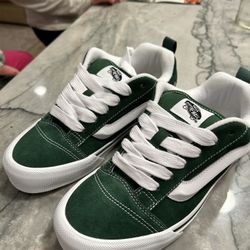 New Vans Knu Skool - Mens 6 Women’s 7.5 - Green