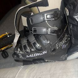 Salomon Ski Boots 