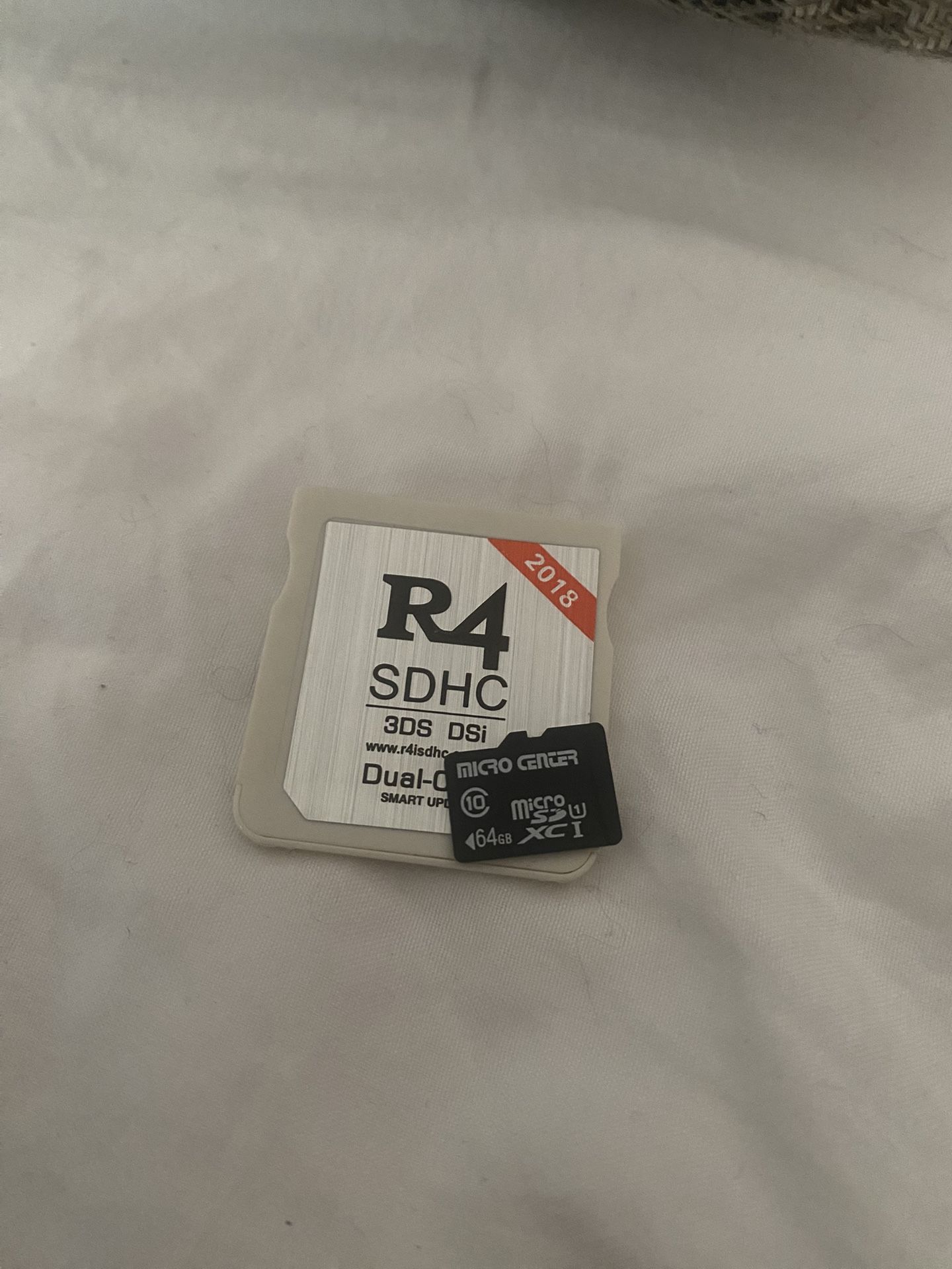 R4 DS Card