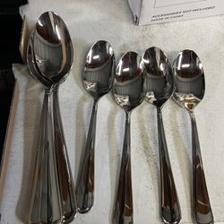 Mikasa Flatware  18/10 Stainless 