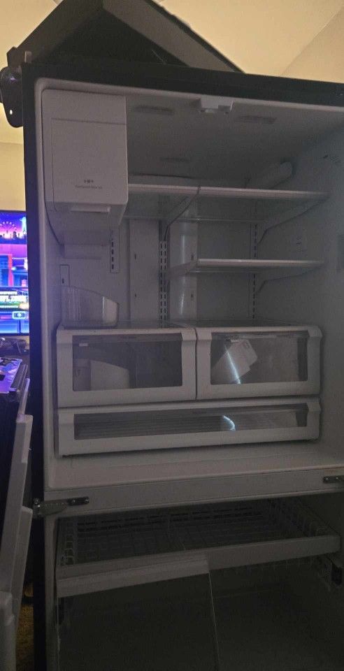 Fridge