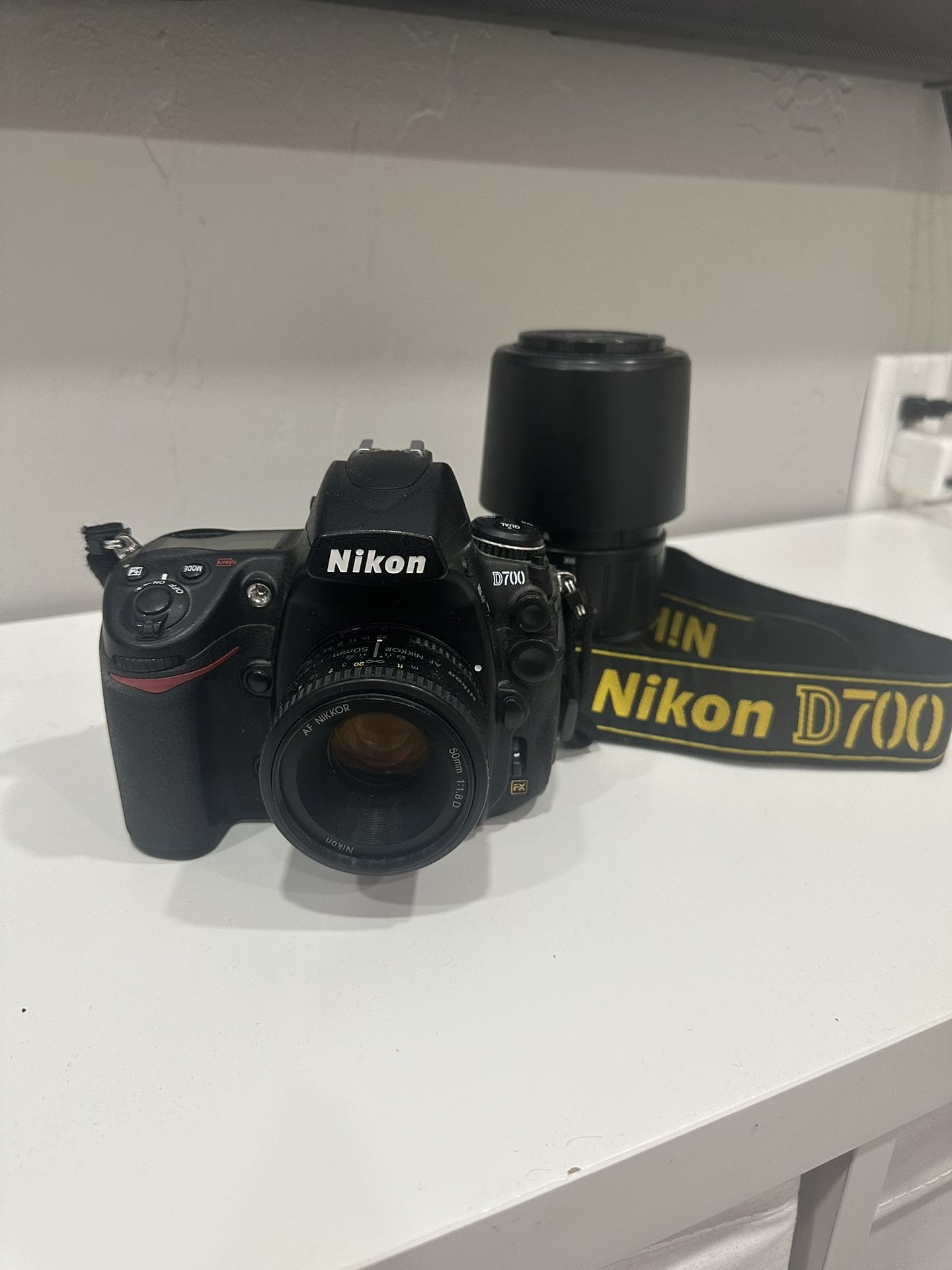 Nikon D700 Camera Bundle