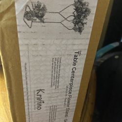 Table Center Piece Flower Stand Gold Set Of 2 New $30