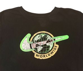 Nike Worldwide Swoosh Globe Graphic T-Shirt Large Black Nike Tee vintage