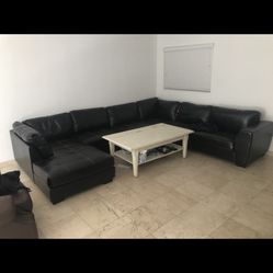 XL U Style Couch. With Love Seat
