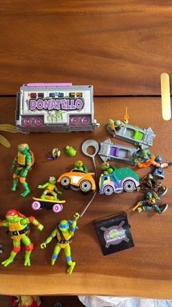 Teenage Mutant Ninja Turtles Mutant Mayhem Bundle – Figures, Vehicles, Launchers & Accessories