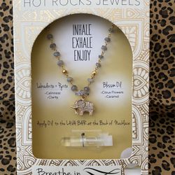 Necklace Brand New Made Of Labradorite & Pyrite