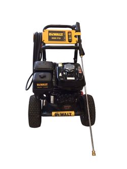 Dewalt 4000 Psi 3.5 Gpm Gas Pressure Washer With Honda Engine